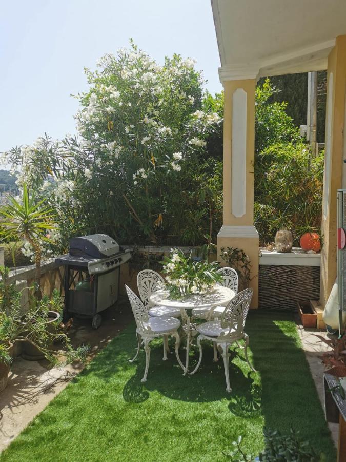 Petit Paradis - St Mandrier Village Saint-Mandrier-sur-Mer Eksteriør billede